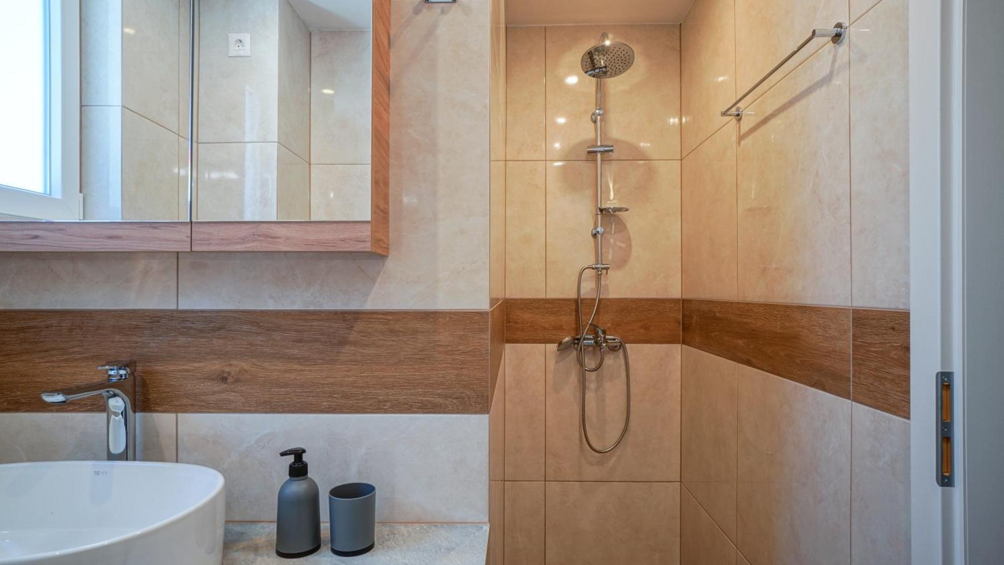 Odyssey Residences 2 Ханя Екстериор снимка